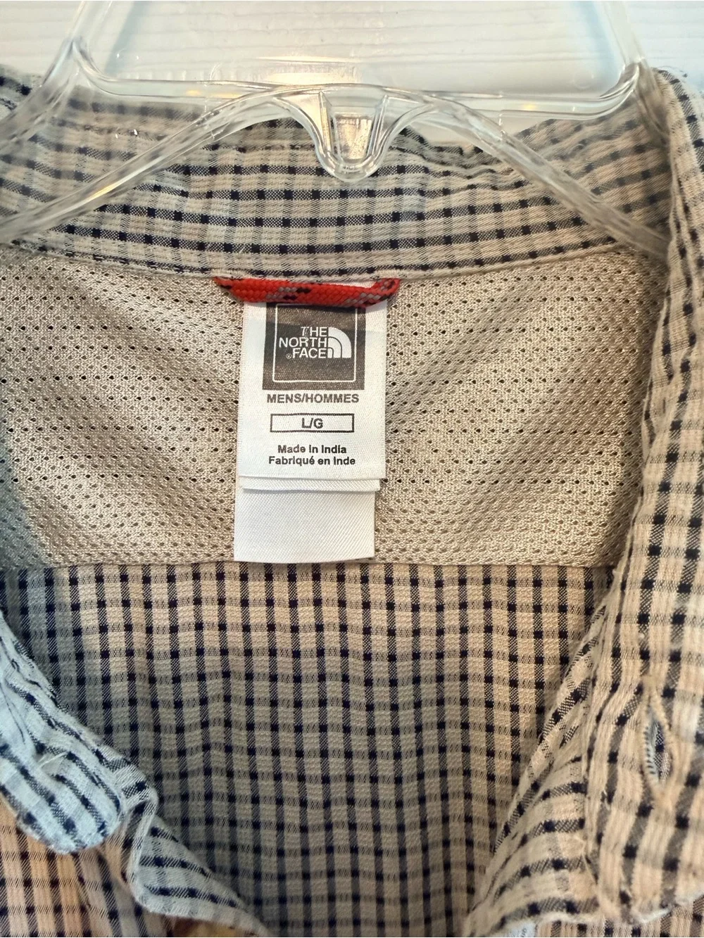 The North Face Men's Short-Sleeve Check Button-Down in Brown and Black
